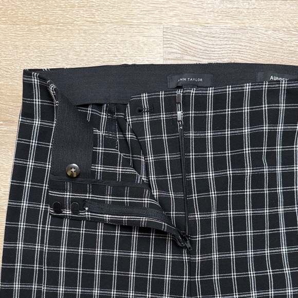 Ann Taylor Black and White Checkered Pants - Picture 3 of 4